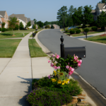 how wide is a sidewalk